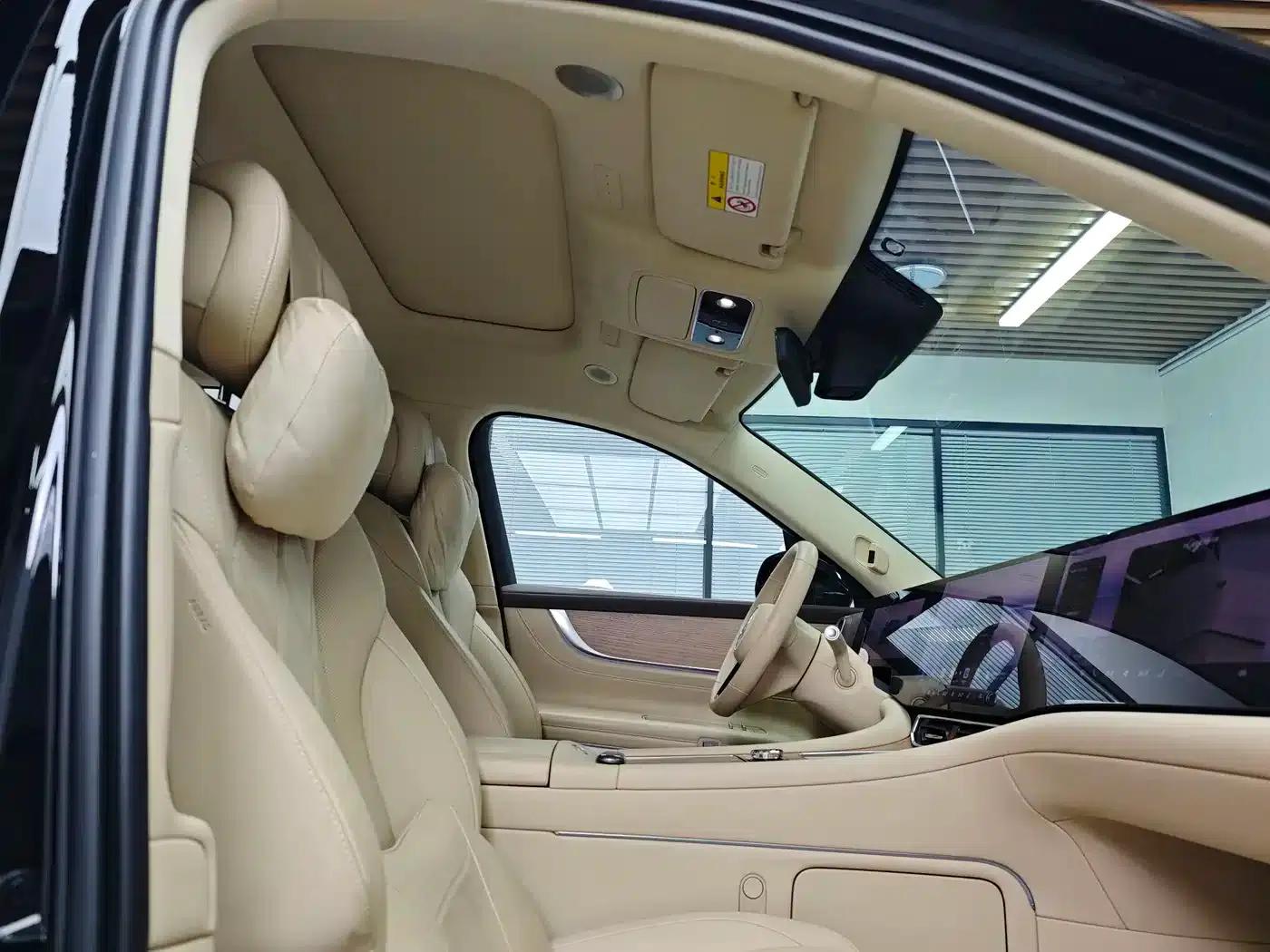 Wenjie M9 2024 Range Extended Ultra Edition 42kWh 6-Seater — миниатюра 59