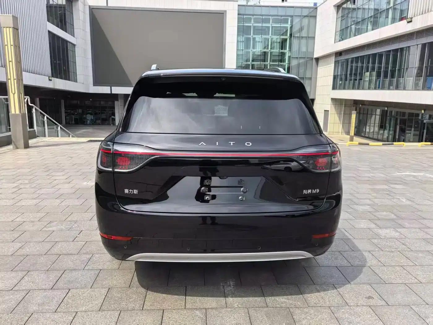 Wenjie M9 2024 Range Extended Max Edition 52kWh 6-Seater — миниатюра 13