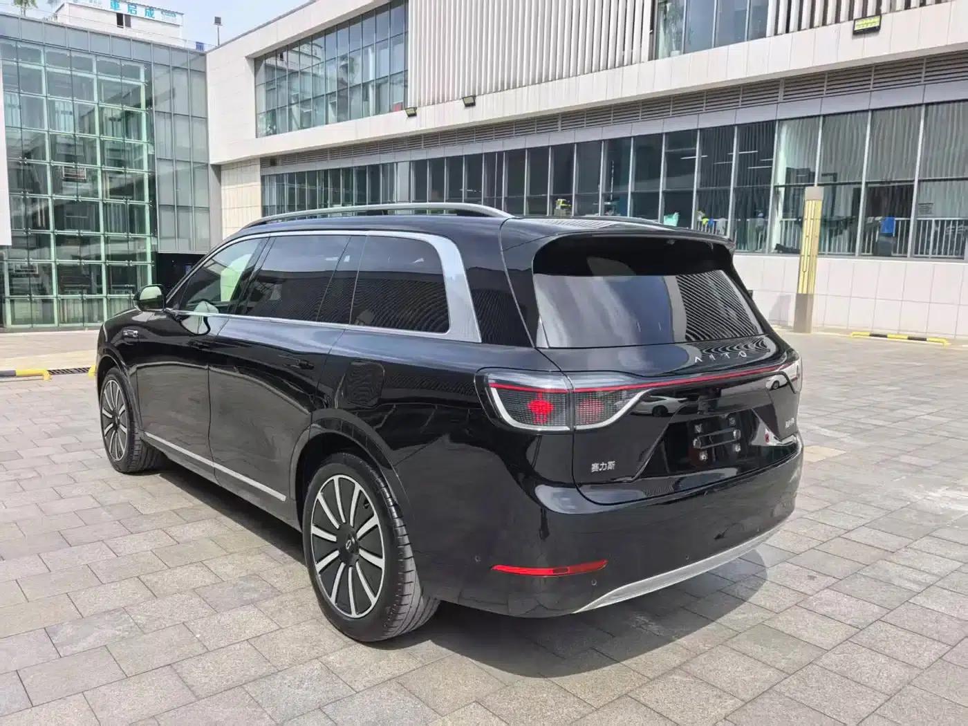 Wenjie M9 2024 Range Extended Max Edition 52kWh 6-Seater — миниатюра 14