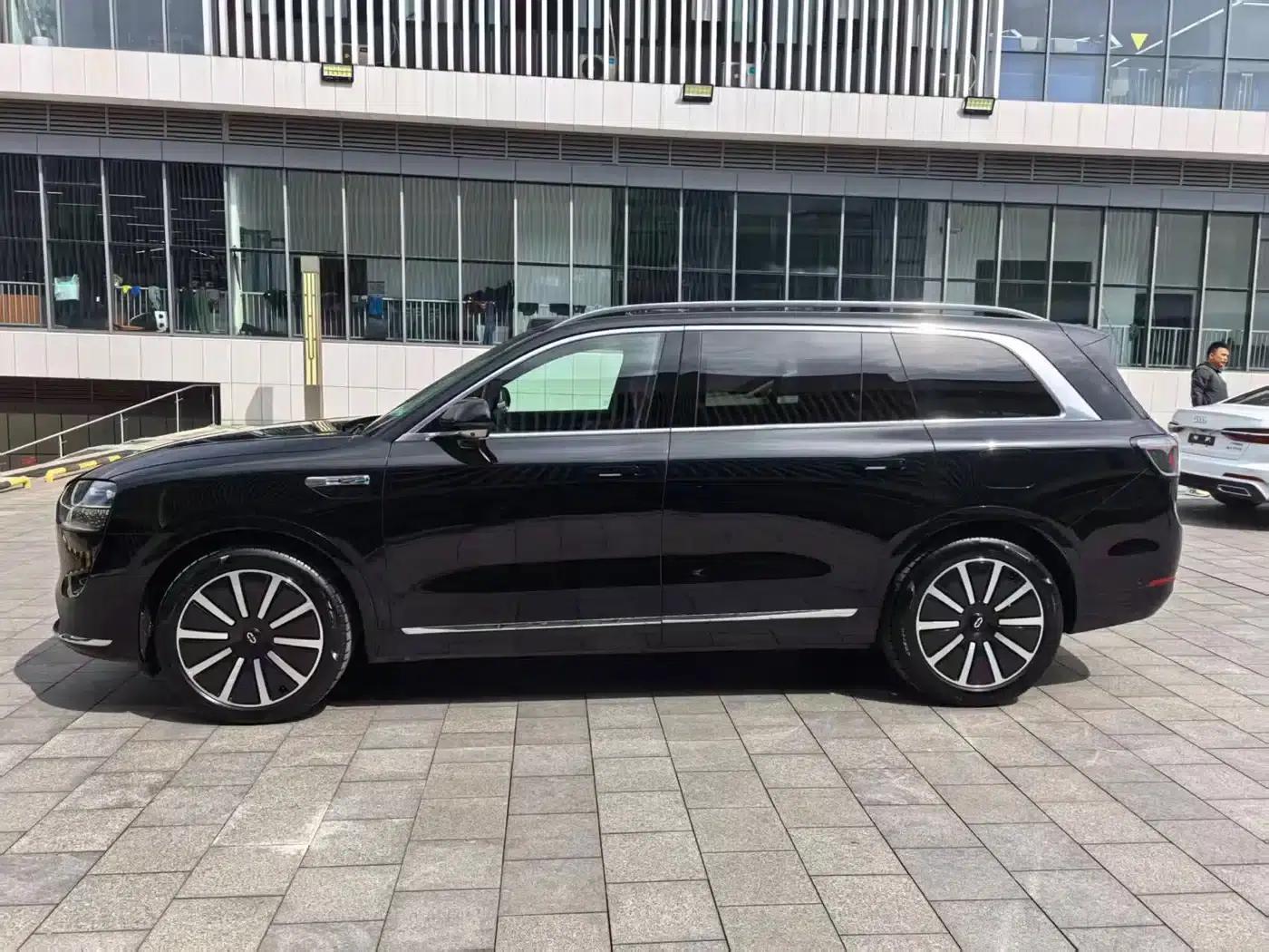 Wenjie M9 2024 Range Extended Max Edition 52kWh 6-Seater — миниатюра 15