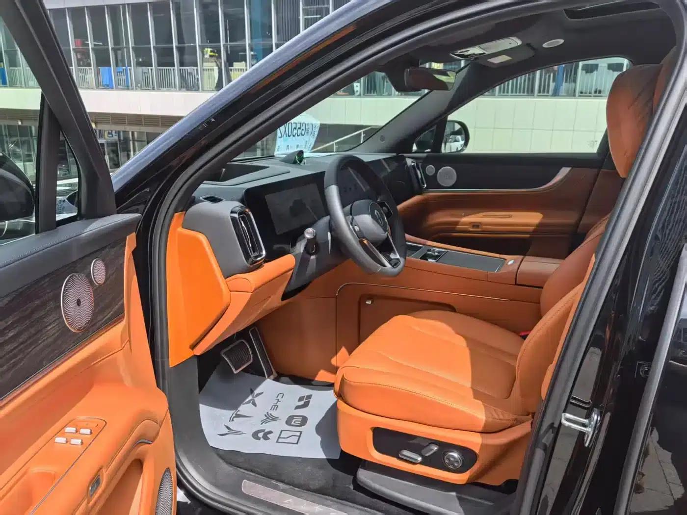 Wenjie M9 2024 Range Extended Max Edition 52kWh 6-Seater — миниатюра 5
