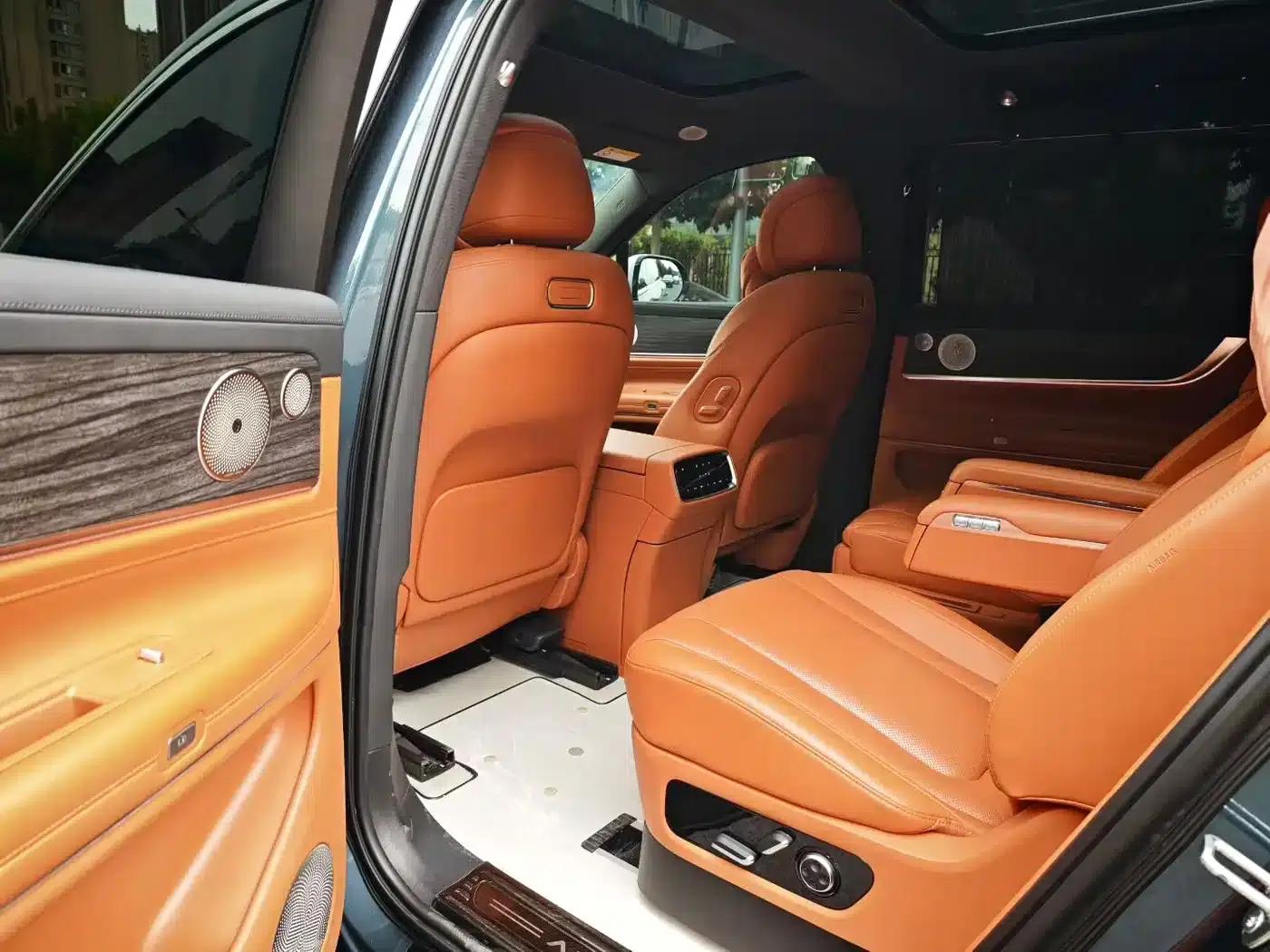 Wenjie M9 2024 Range Extended Ultra Edition 42kWh 6-Seater — миниатюра 6