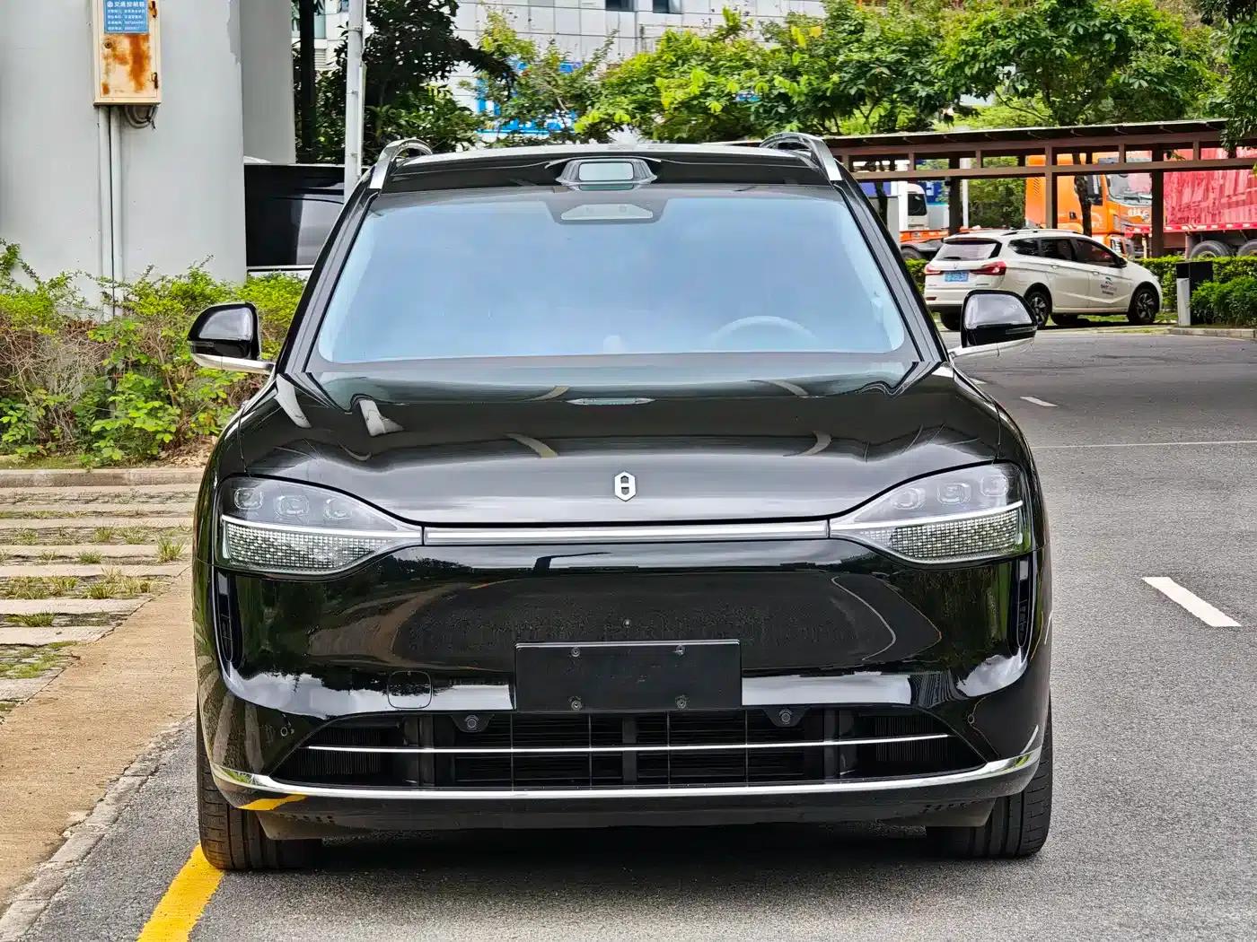 Wenjie M9 2025 Extended Range Max Edition (52kWh, 6-seater, 192-line LiDAR) — миниатюра 2