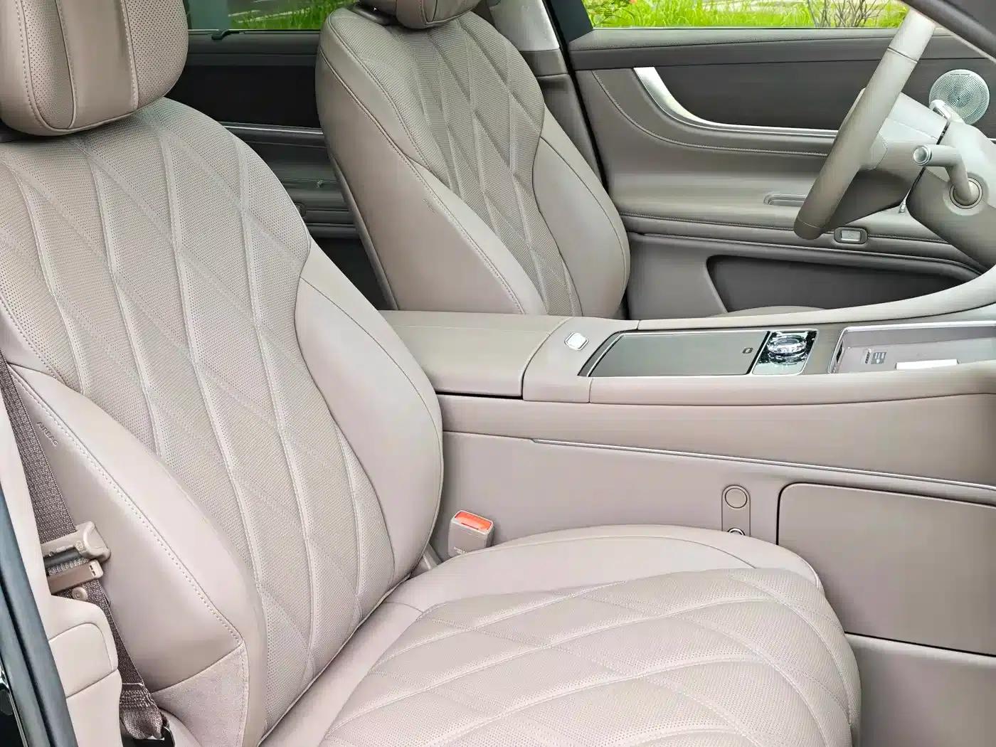 Wenjie M9 2025 Extended Range Max Edition (52kWh, 6-seater, 192-line LiDAR) — миниатюра 16
