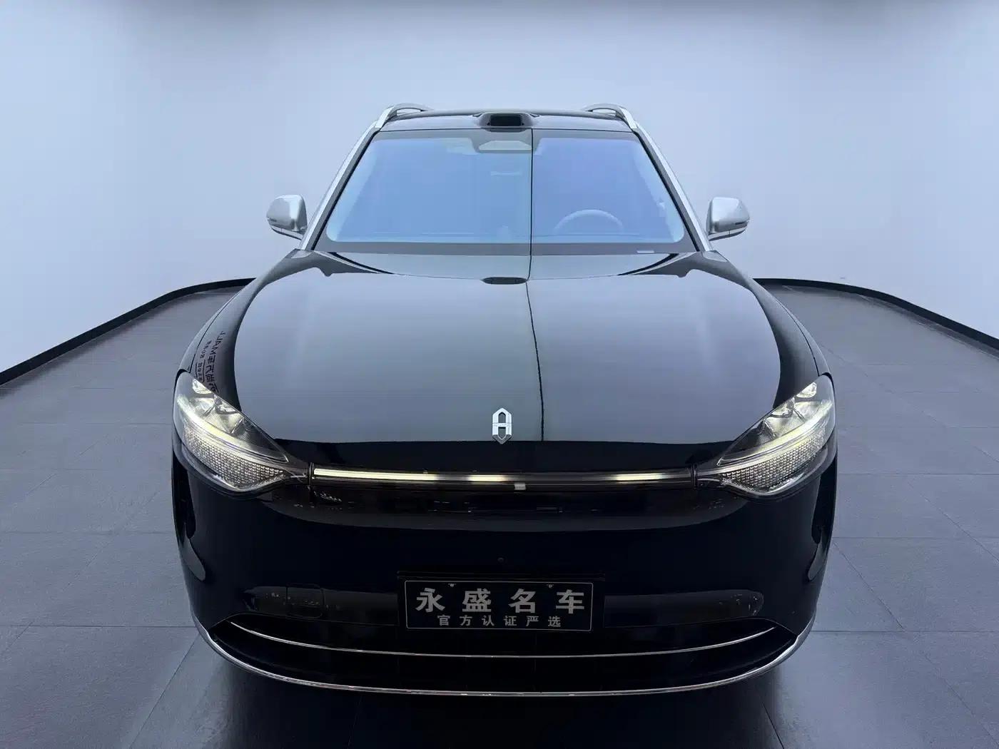 Wenjie M9 2024 Range Extended Ultra Edition 42kWh 6-Seater — миниатюра 2