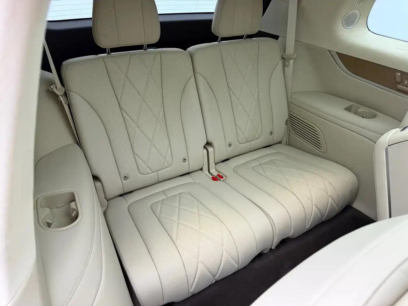 Wenjie M9 2024 Range Extended Ultra Edition 42kWh 6-Seater — миниатюра 21