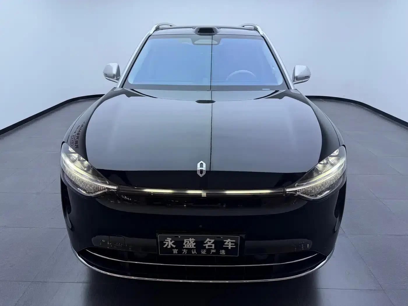 Wenjie M9 2024 Range Extended Ultra Edition 42kWh 6-Seater — миниатюра 29
