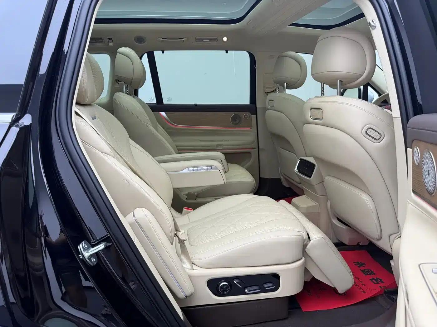 Wenjie M9 2024 Range Extended Ultra Edition 42kWh 6-Seater — миниатюра 10