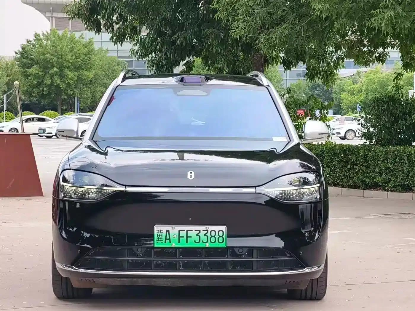 Wenjie M9 2024 Range Extended Max Edition 42kWh 6-Seater — миниатюра 2