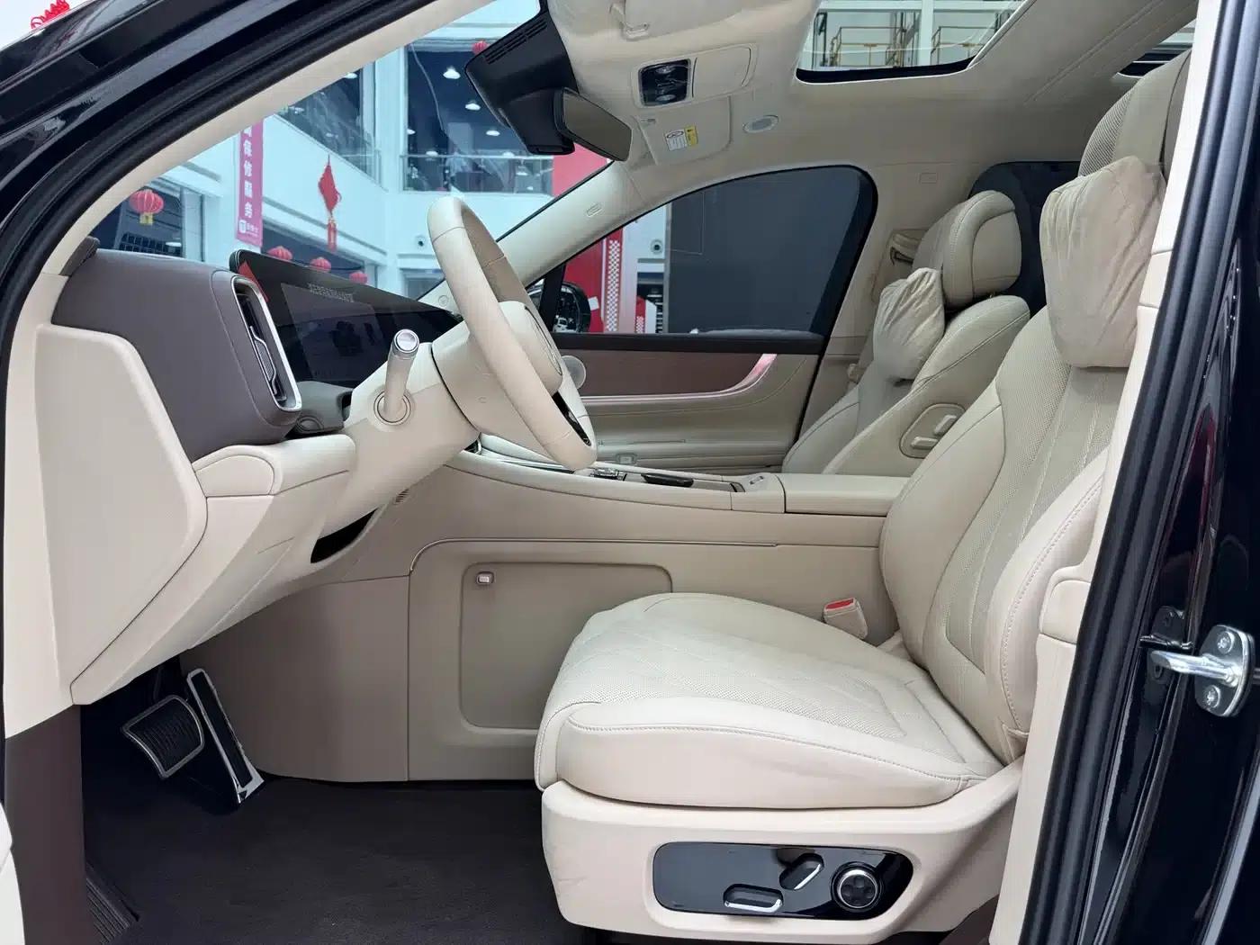 Wenjie M9 2024 Range Extended Ultra Edition 52kWh 6-Seater — миниатюра 13