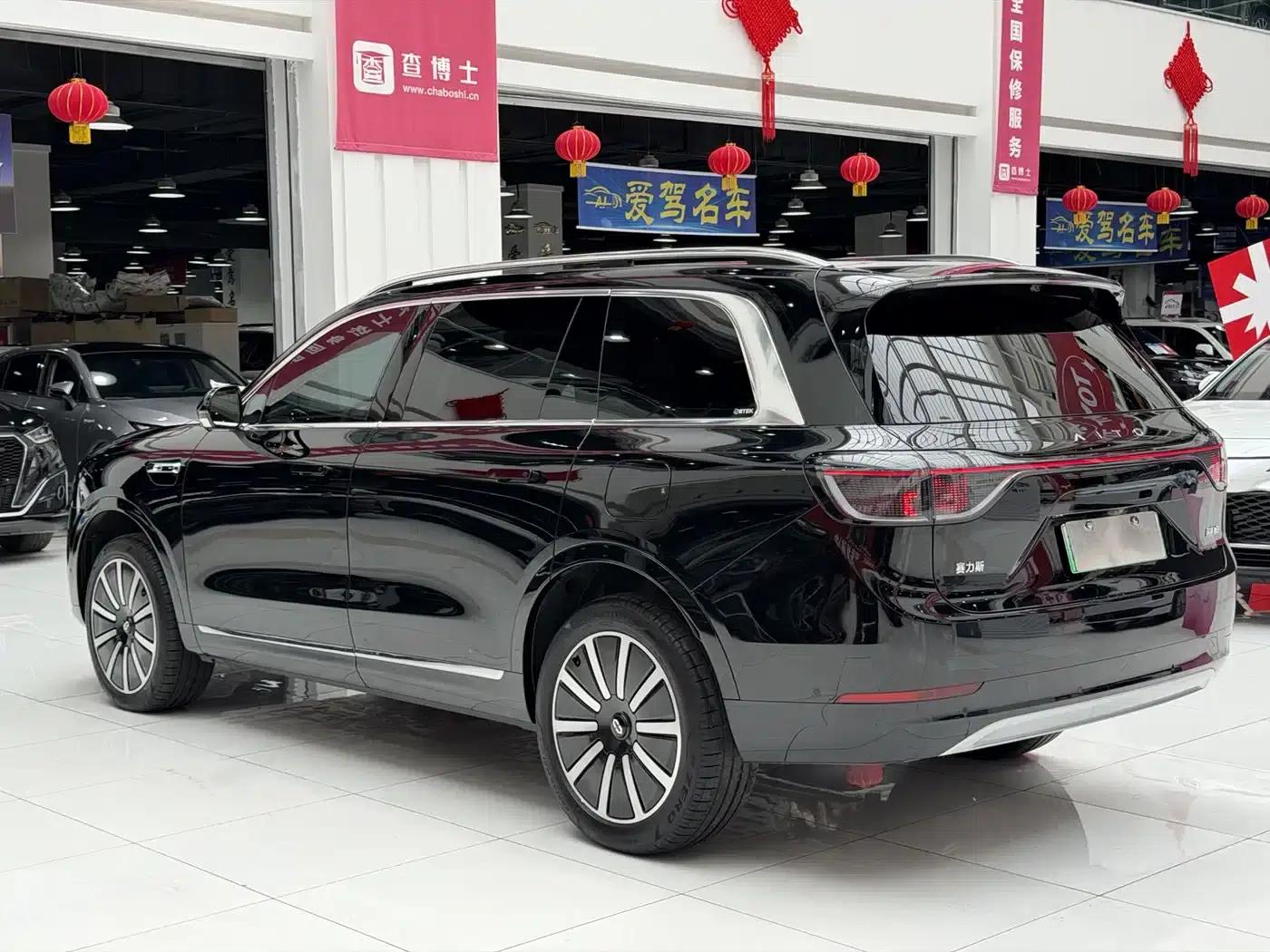 Wenjie M9 2024 Range Extended Ultra Edition 52kWh 6-Seater — миниатюра 21