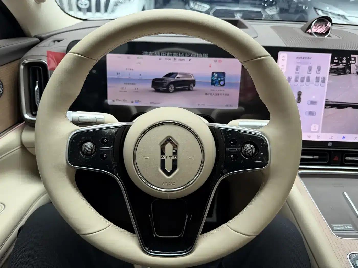 Wenjie M9 2024 Range Extended Ultra Edition 52kWh 6-Seater — миниатюра 6