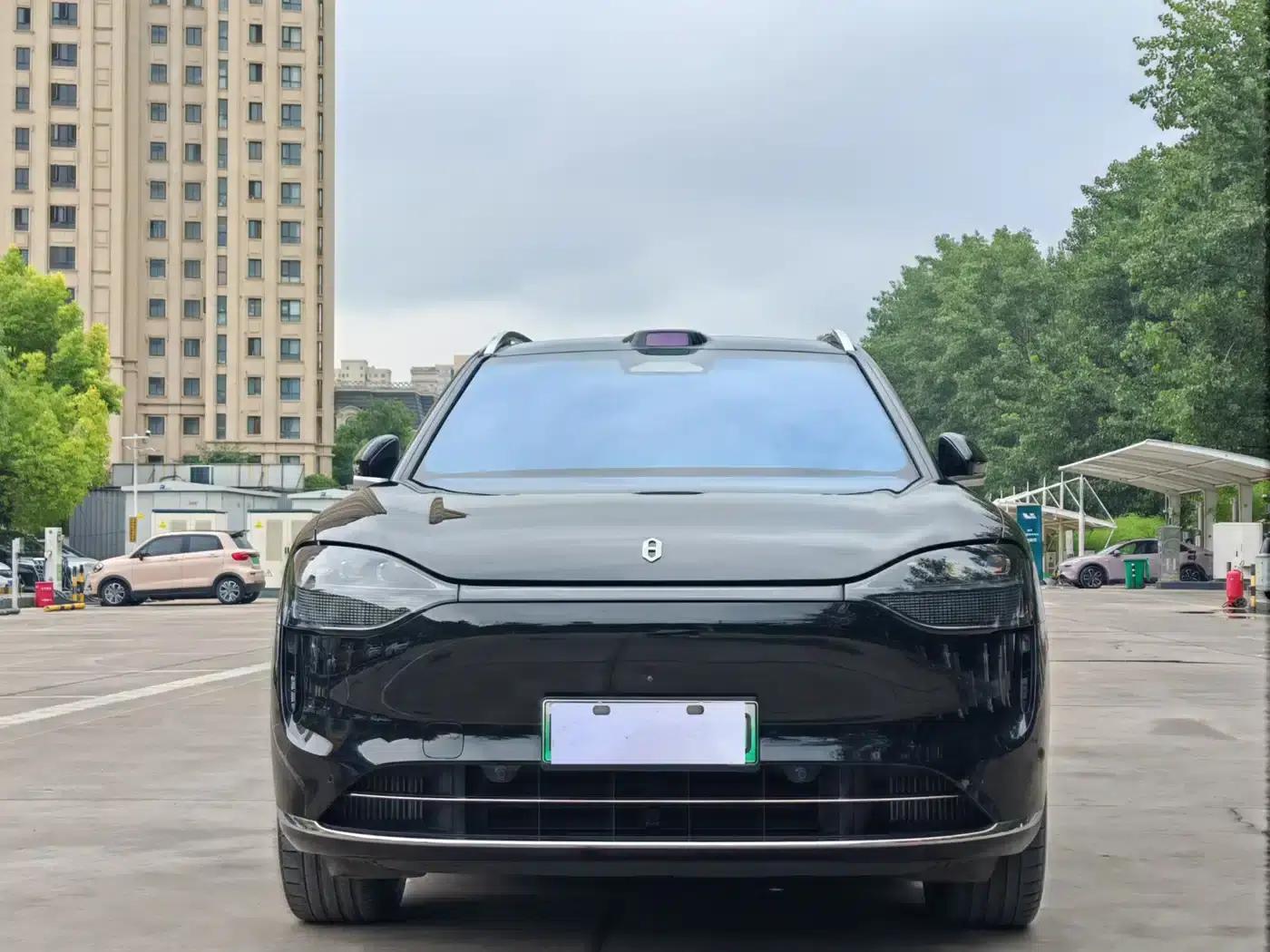 Wenjie M9 2024 Range Extended Ultra Edition 52kWh 6-Seater — миниатюра 2