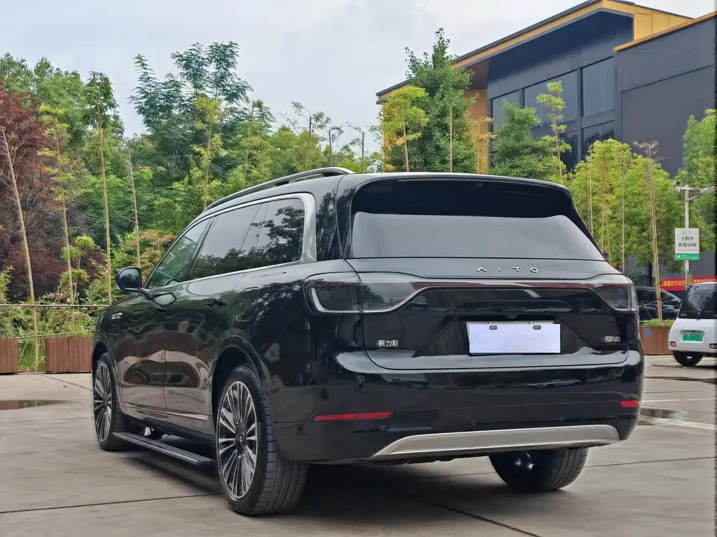 Wenjie M9 2024 Range Extended Ultra Edition 52kWh 6-Seater — миниатюра 6