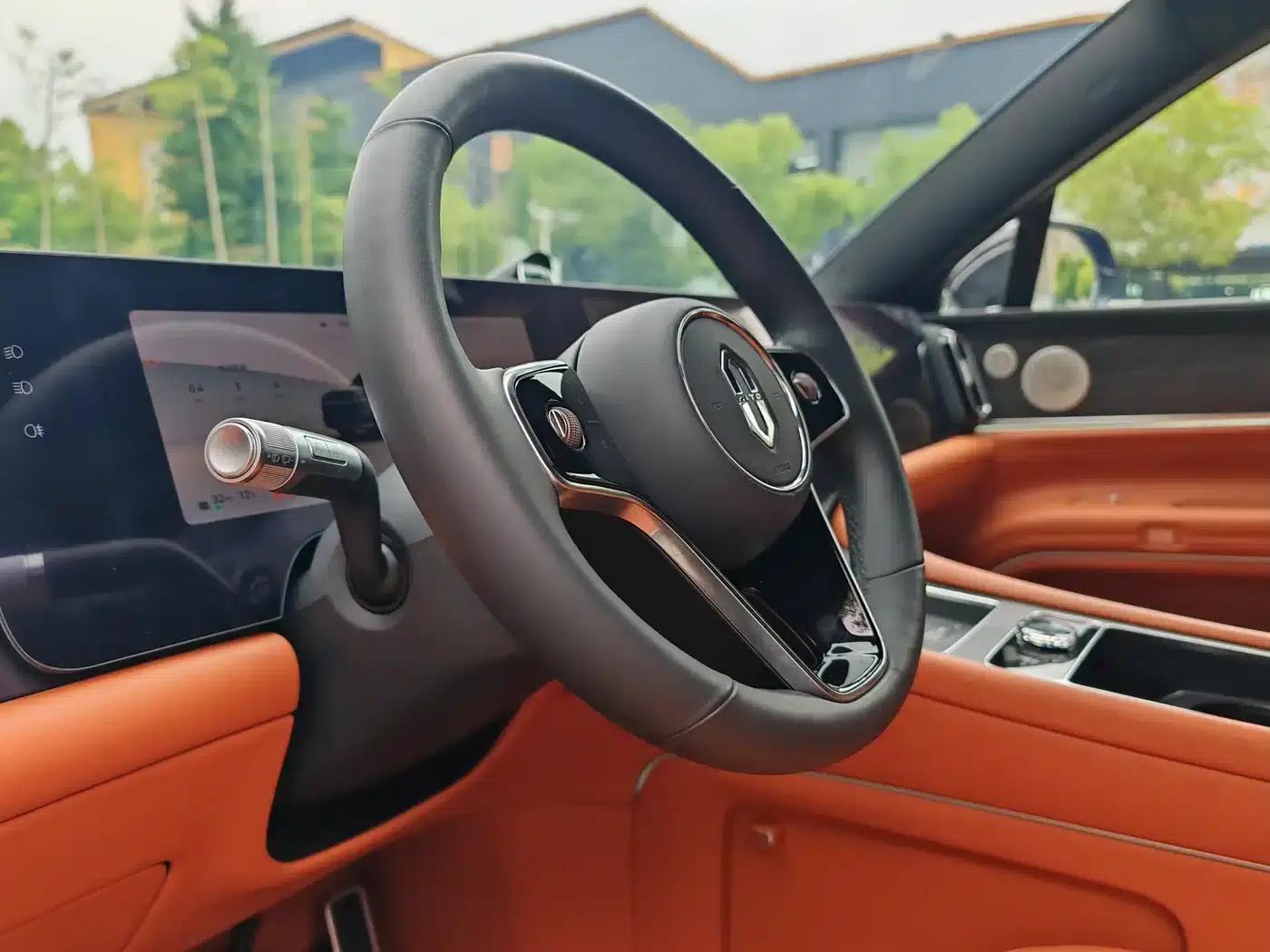 Wenjie M9 2024 Range Extended Ultra Edition 52kWh 6-Seater — миниатюра 9