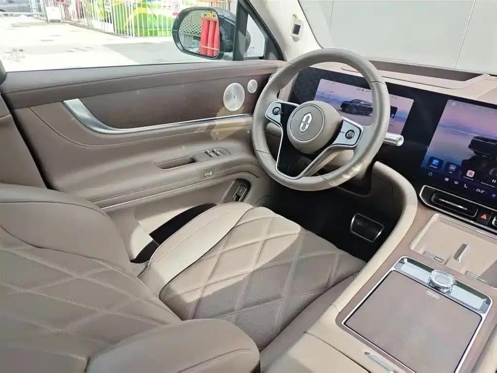 Wenjie M9 2025 Pure Electric Ultra Edition (100kWh, 6-seater, 192-line LiDAR) — миниатюра 14