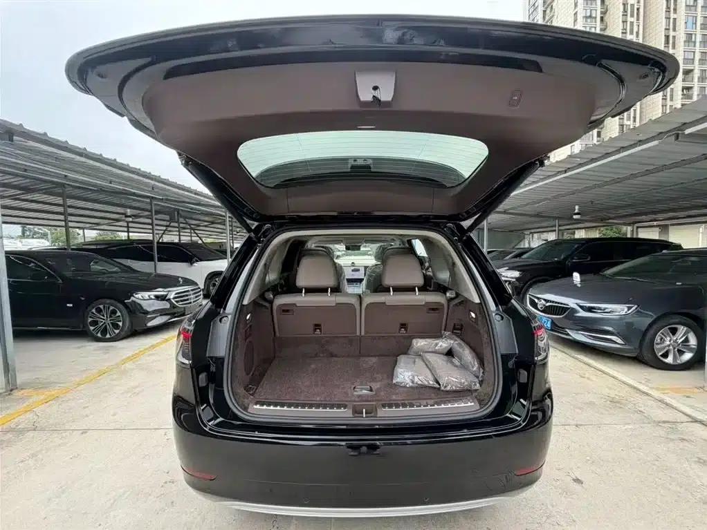 Wenjie M9 2025 Extended Range Max Edition 52kWh 6-Seat Version (896-line LiDAR) — миниатюра 15