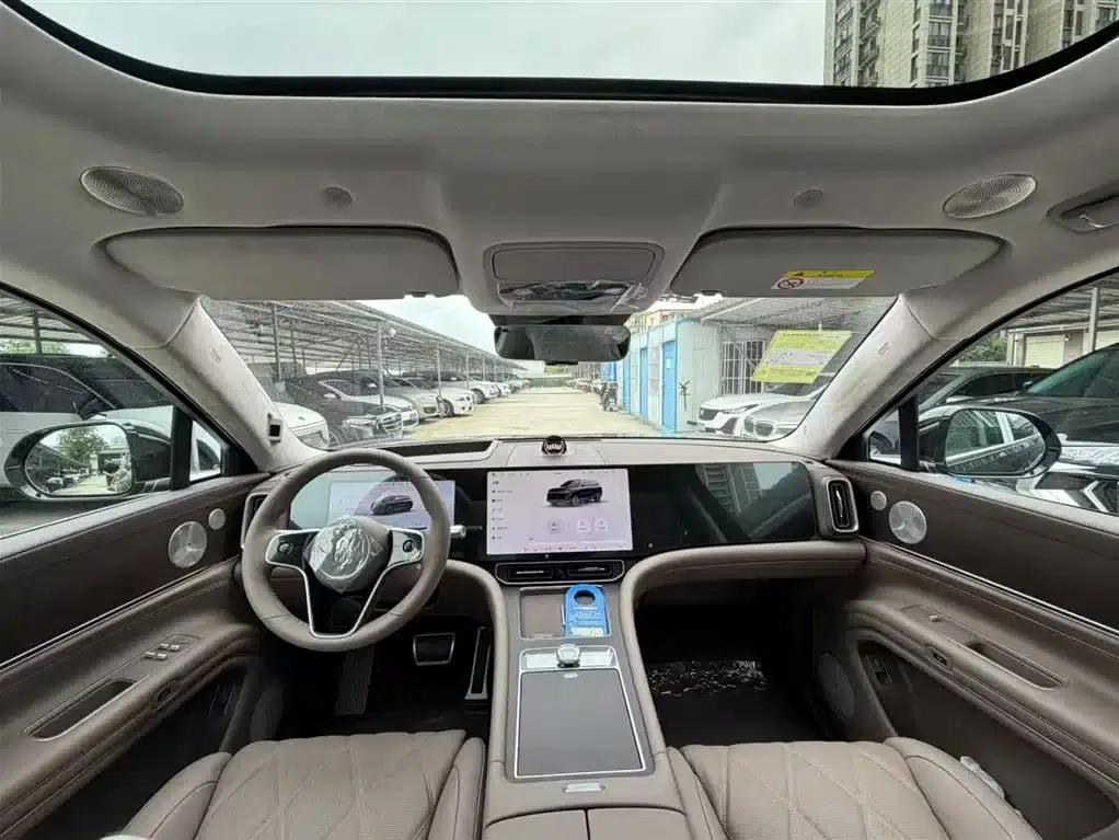Wenjie M9 2025 Extended Range Max Edition 52kWh 6-Seat Version (896-line LiDAR) — миниатюра 5
