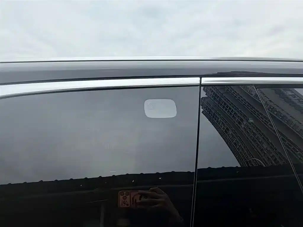 Wenjie M9 2026 Model Extended Range Max+ 6-Seater — миниатюра 36