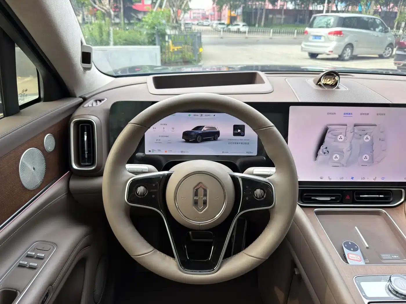 Wenjie M9 2024 Range Extended Ultra Edition 52kWh 5-Seater — миниатюра 11