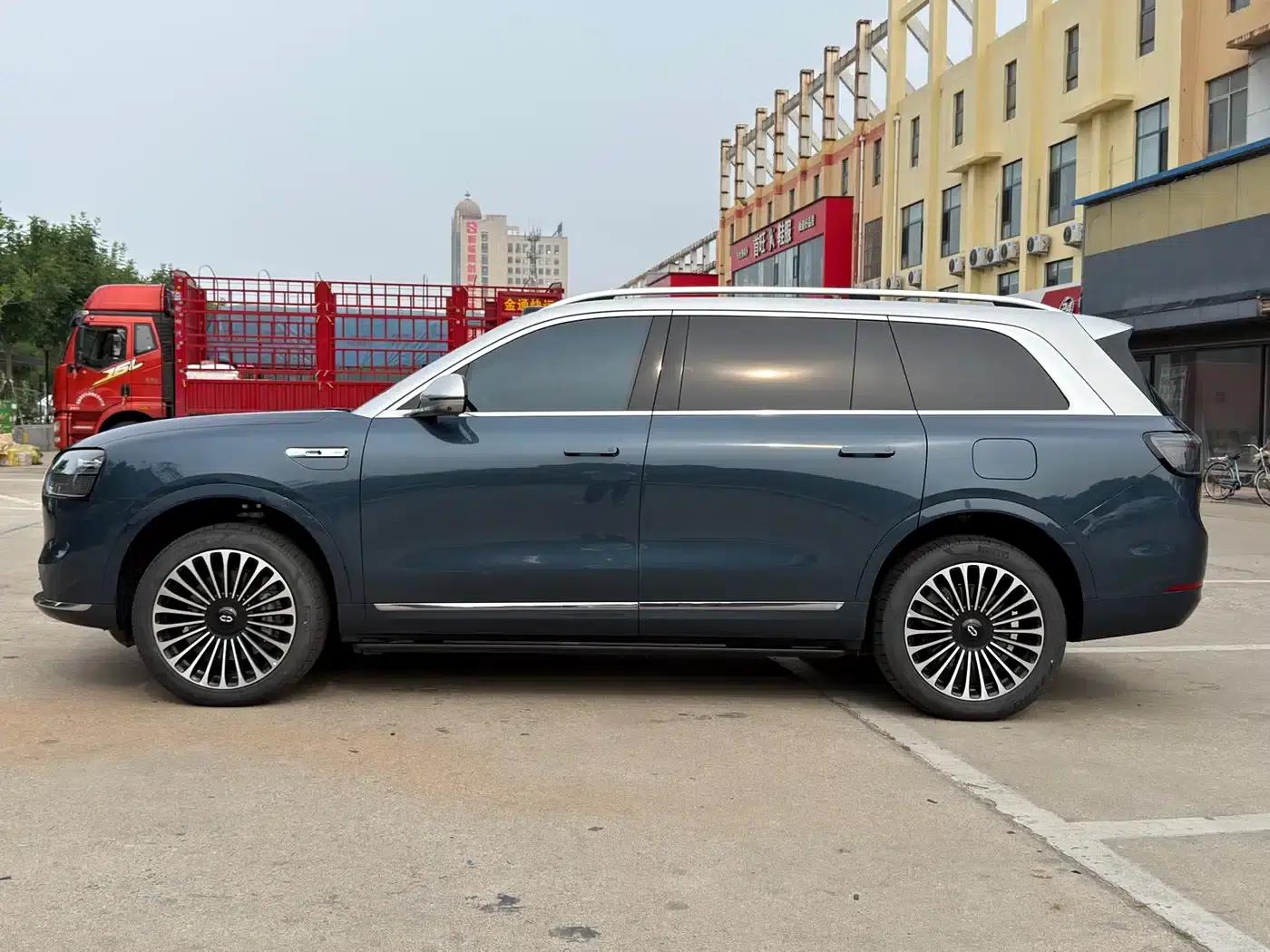 Wenjie M9 2024 Range Extended Ultra Edition 52kWh 5-Seater — миниатюра 3