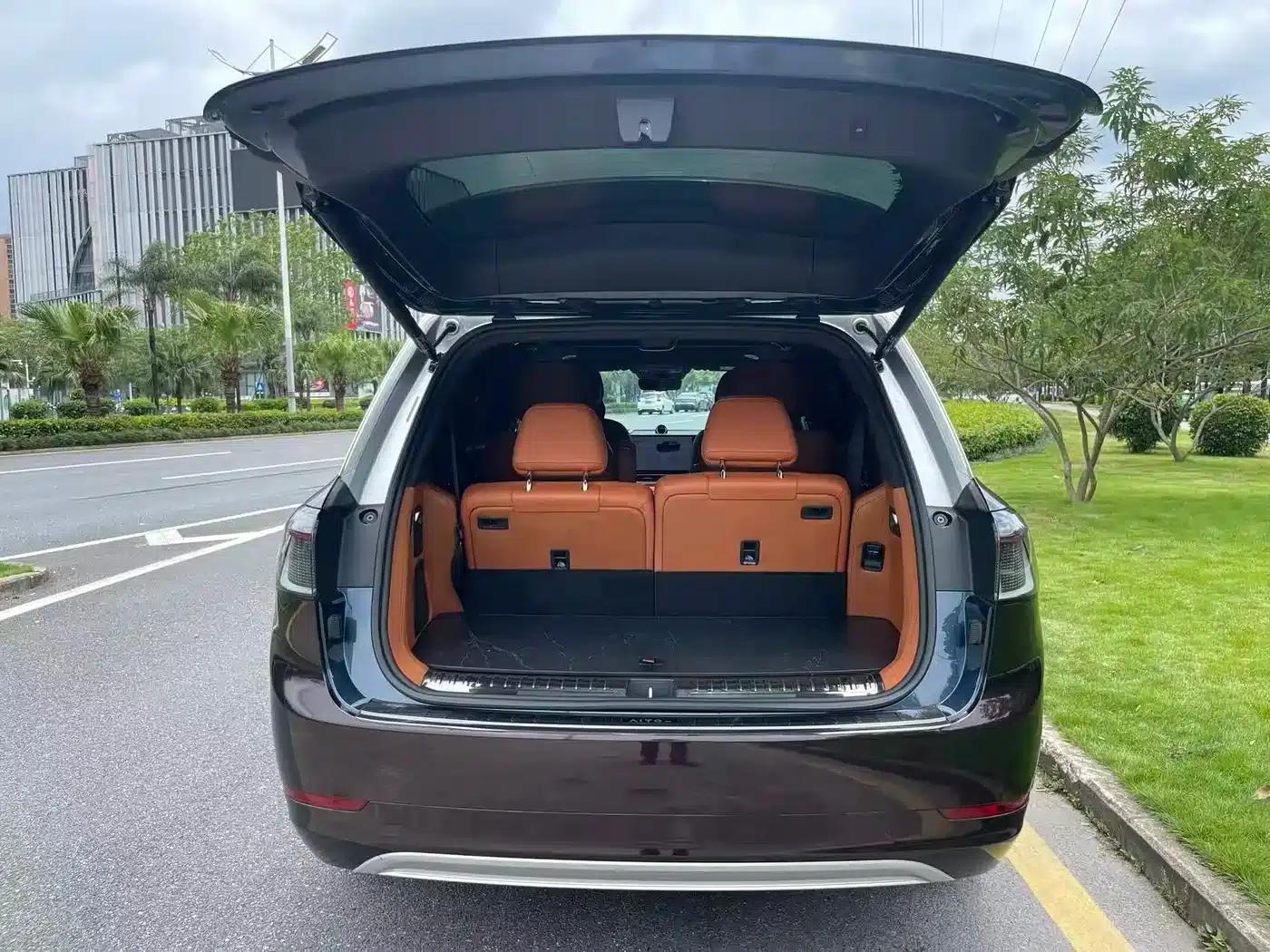 Wenjie M9 2024 Range Extended Ultra Edition 42kWh 6-Seater — миниатюра 8