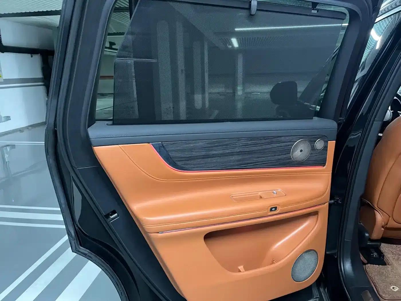 Wenjie M9 2024 Range Extended Ultra Edition 42kWh 6-Seater — миниатюра 12