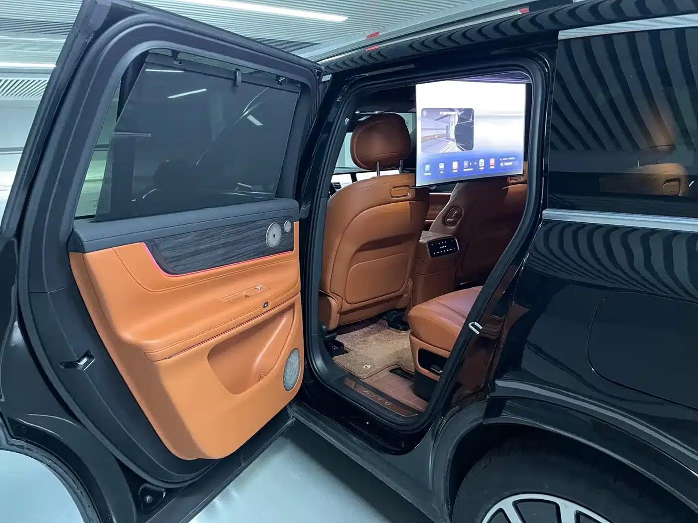 Wenjie M9 2024 Range Extended Ultra Edition 42kWh 6-Seater — миниатюра 13