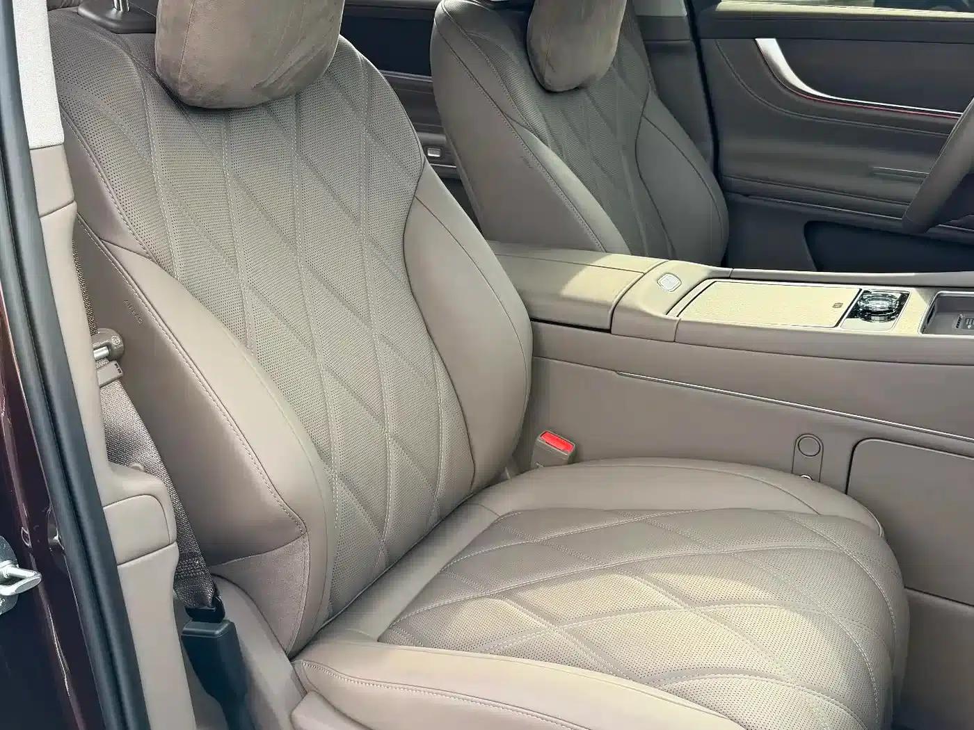 Wenjie M9 2025 Ultra Extended Range Edition 52kWh 6-Seat Version (192-line LiDAR) — миниатюра 22