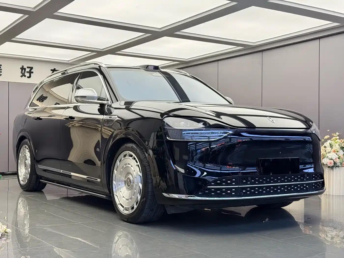 Wenjie M9 2024 Range Extended Ultra Edition 52kWh 6-Seater — миниатюра 3