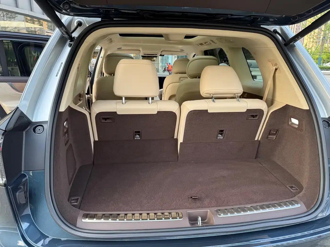 Wenjie M9 2024 Range Extended Ultra Edition 52kWh 6-Seater — миниатюра 21