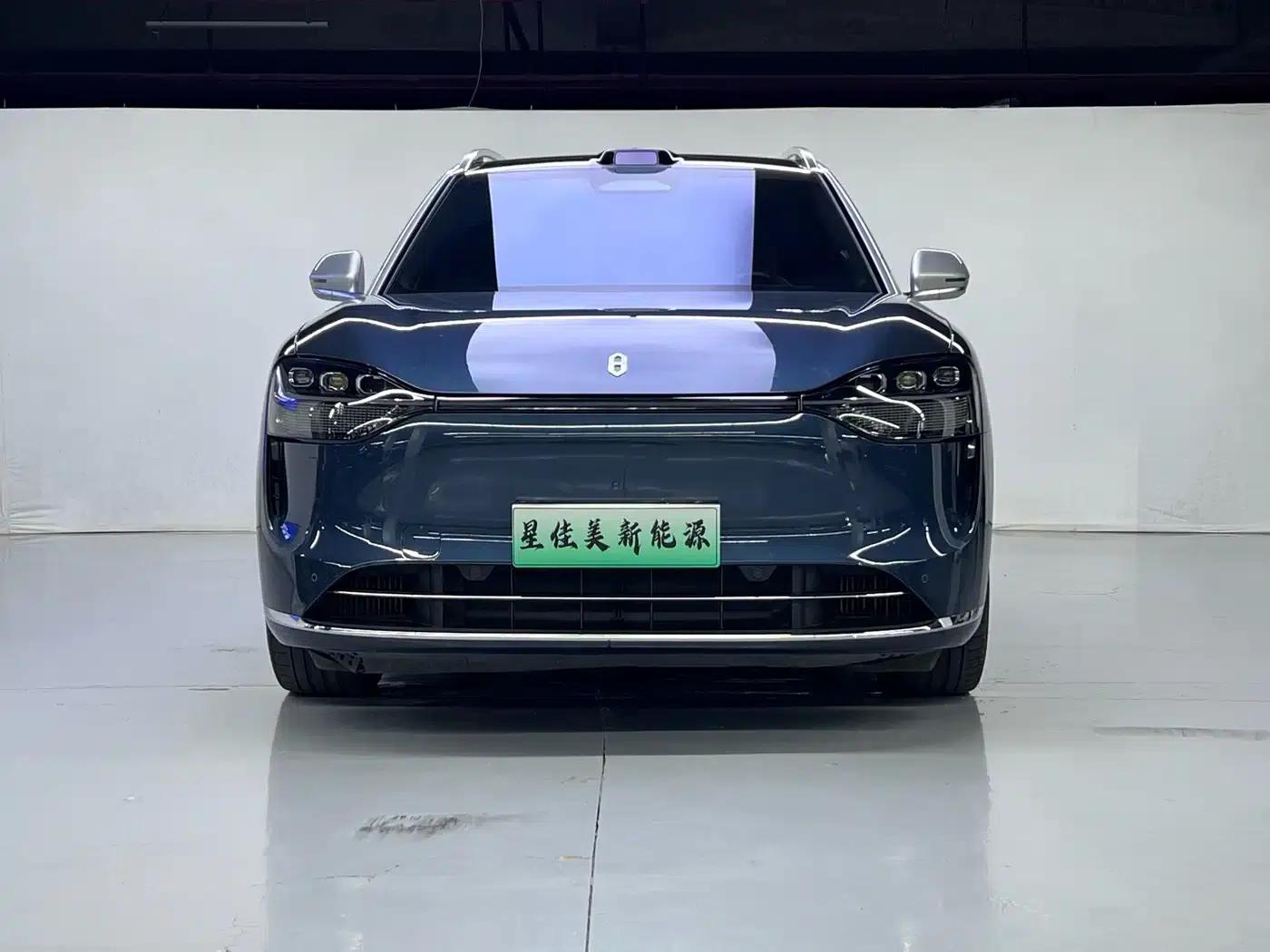 Wenjie M9 2024 Range Extended Ultra Edition 42kWh 6-Seater — миниатюра 2