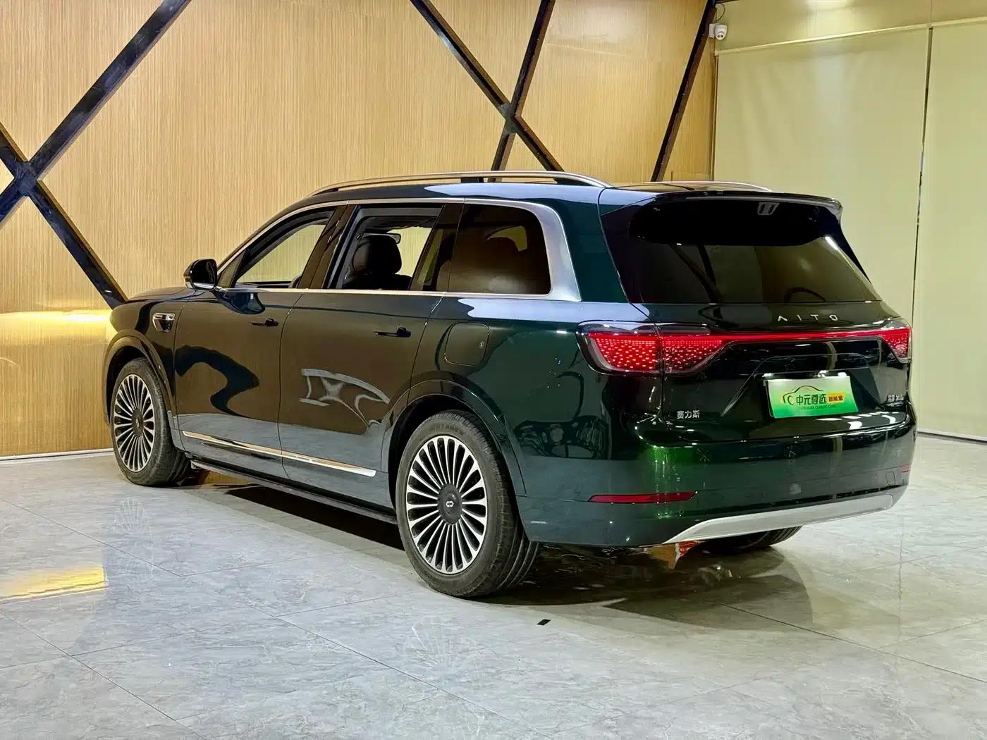 Wenjie M9 2025 Pure Electric Max Edition 100kWh 6-Seater Version (192-line LiDAR) — миниатюра 18