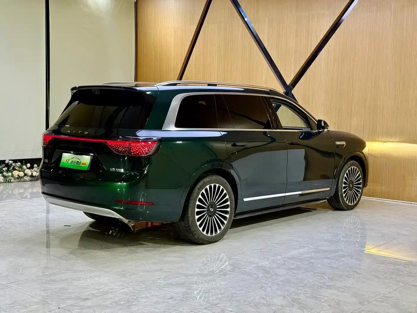 Wenjie M9 2025 Pure Electric Max Edition 100kWh 6-Seater Version (192-line LiDAR) — миниатюра 20