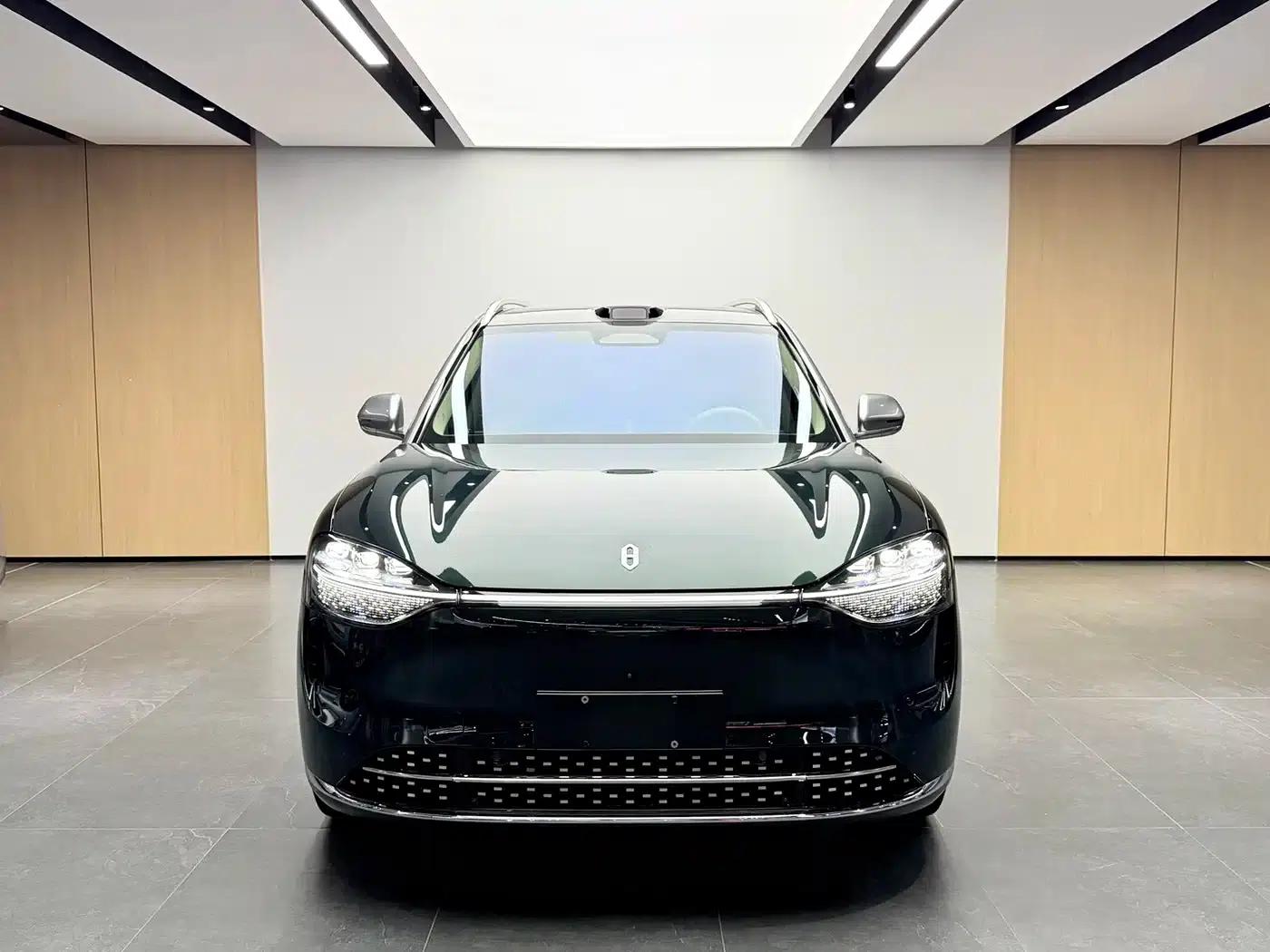 Wenjie M9 2024 Range Extended Max Edition 42kWh 6-Seater — миниатюра 2