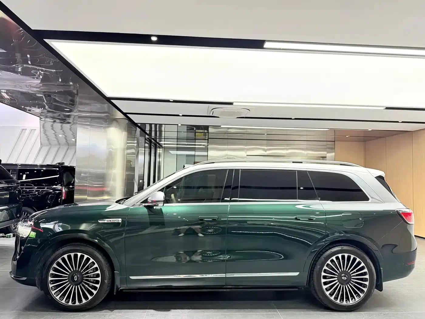 Wenjie M9 2024 Range Extended Max Edition 42kWh 6-Seater — миниатюра 13