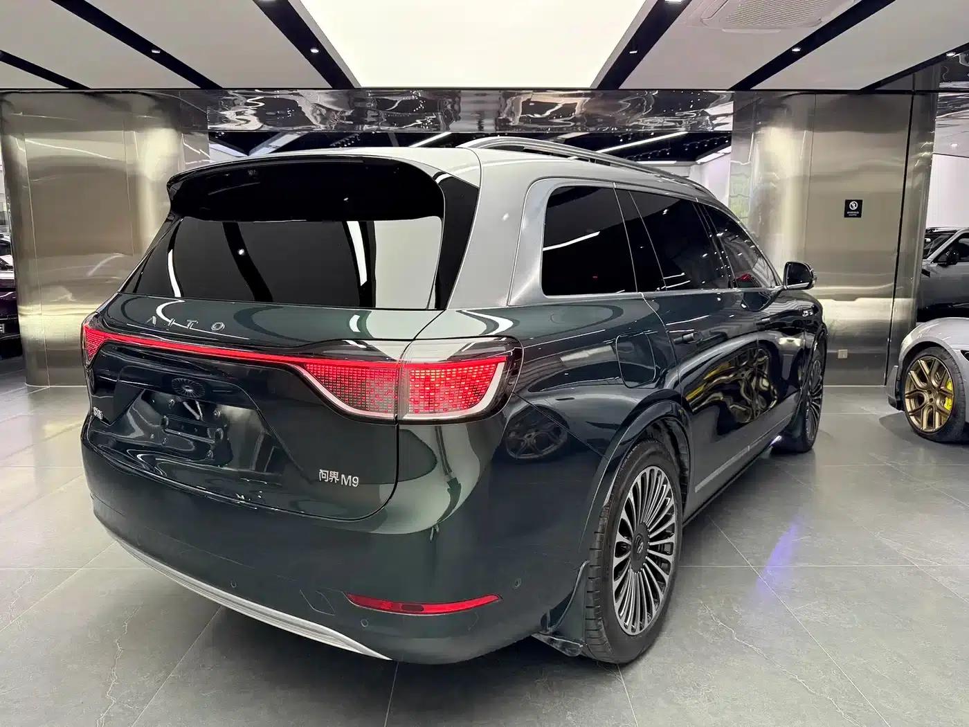 Wenjie M9 2024 Range Extended Max Edition 42kWh 6-Seater — миниатюра 14