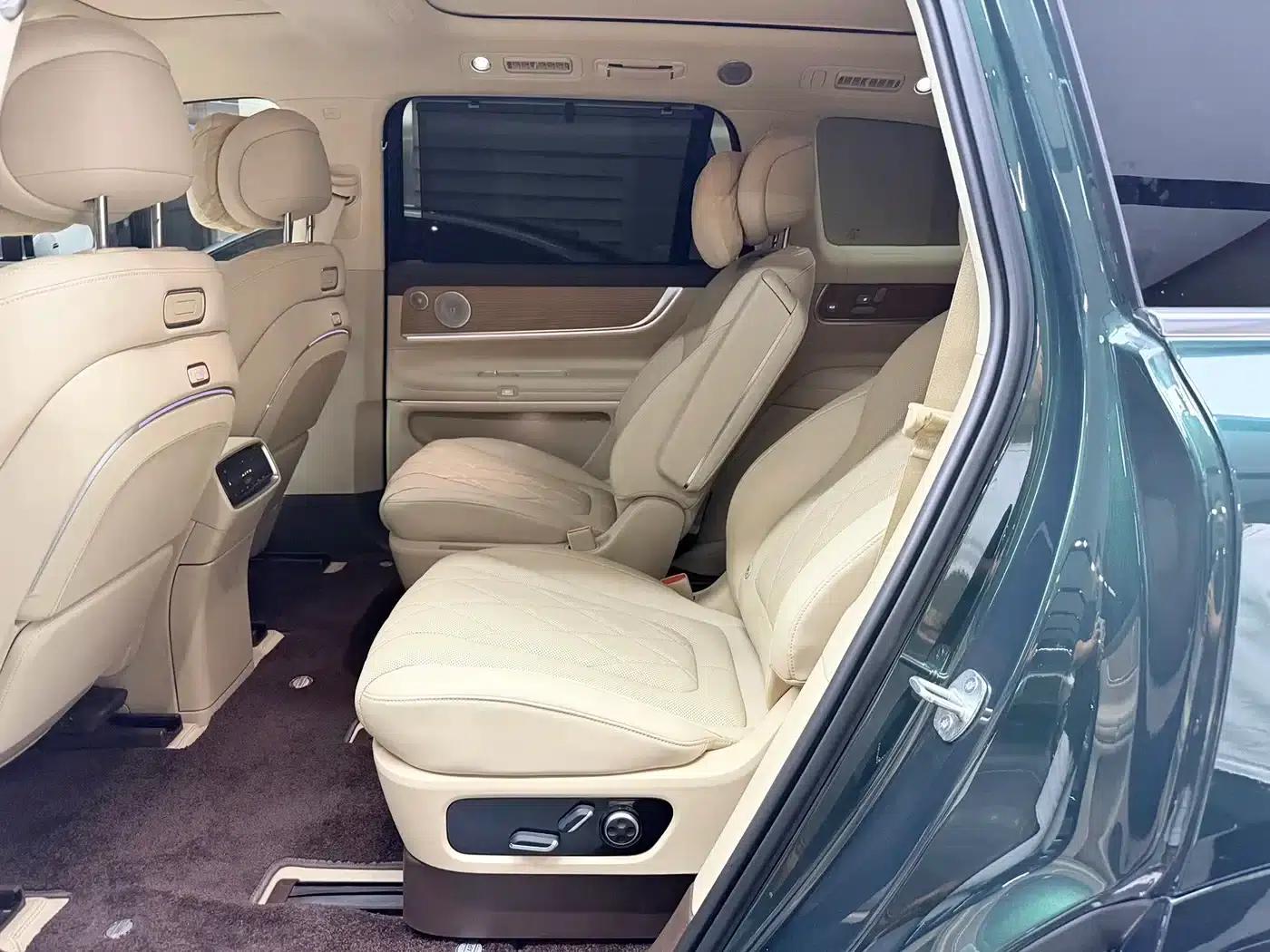 Wenjie M9 2024 Range Extended Max Edition 42kWh 6-Seater — миниатюра 6