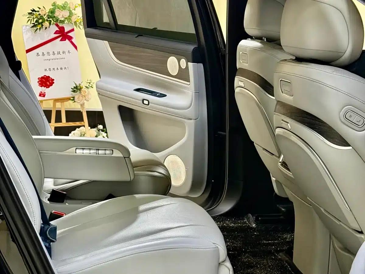 Wenjie M9 2024 Pure Electric Ultra Edition 100kWh 6-Seater — миниатюра 17
