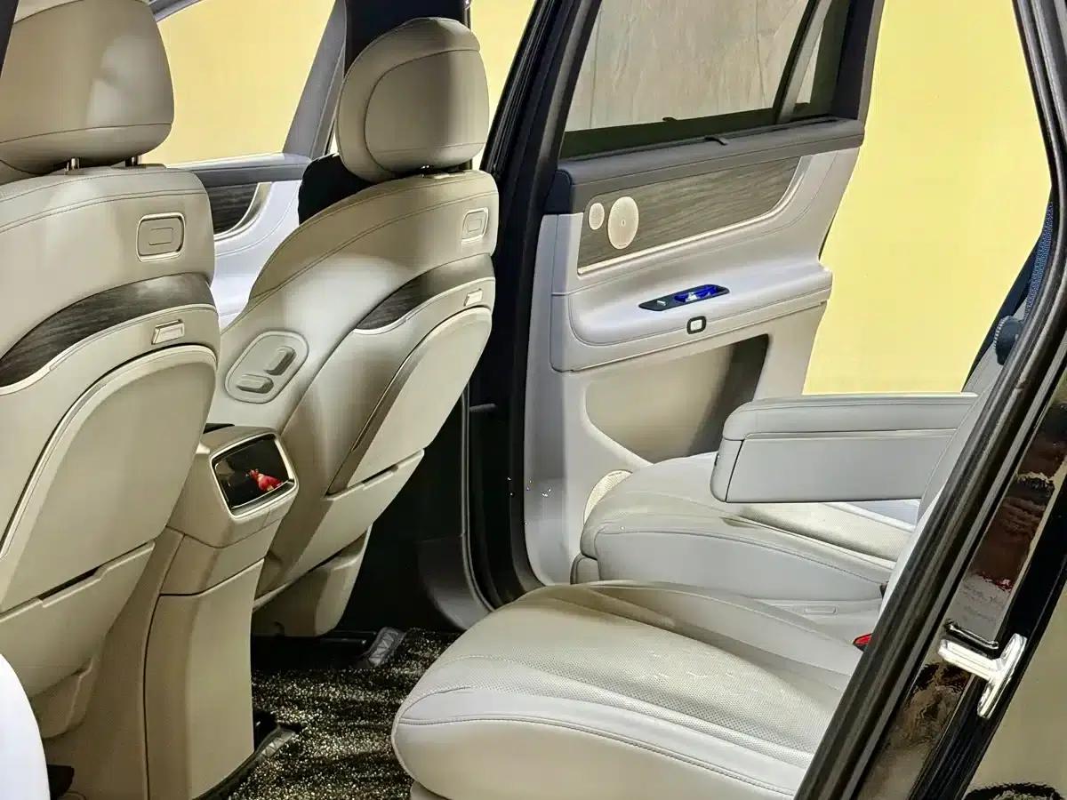 Wenjie M9 2024 Pure Electric Ultra Edition 100kWh 6-Seater — миниатюра 18