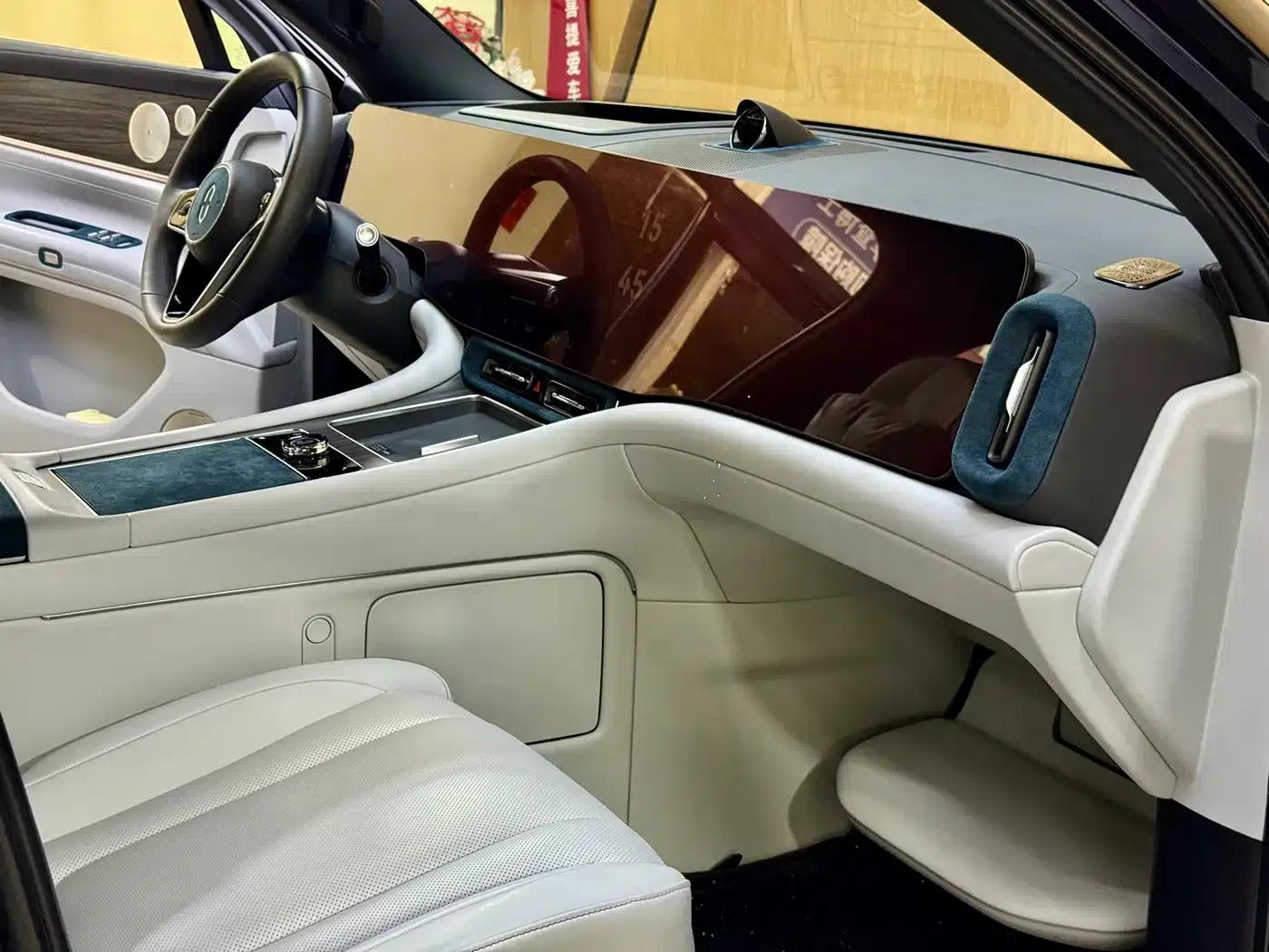 Wenjie M9 2024 Pure Electric Ultra Edition 100kWh 6-Seater — миниатюра 7