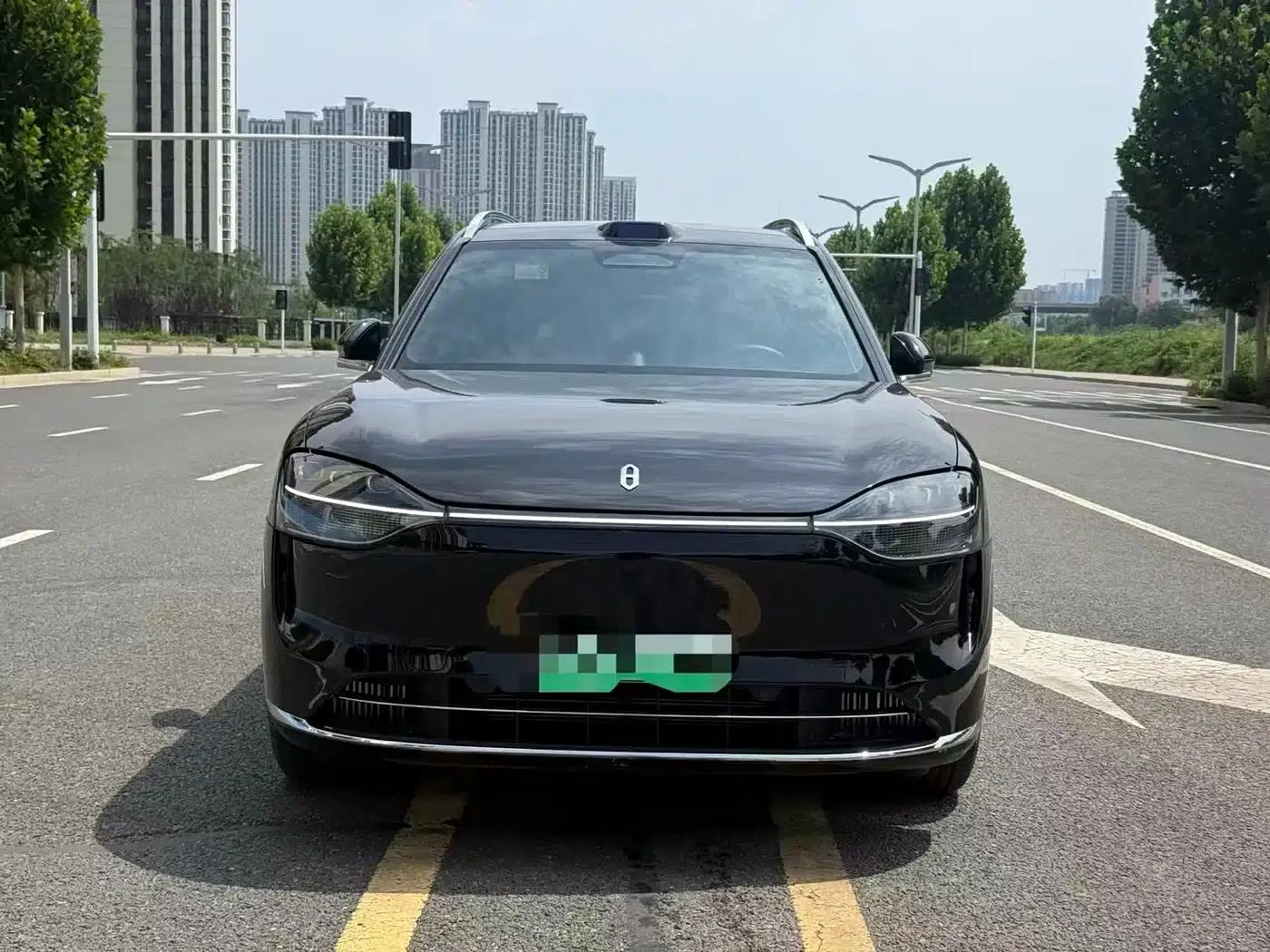 Wenjie M9 2024 Range Extended Max Edition 42kWh 5-Seater — миниатюра 2
