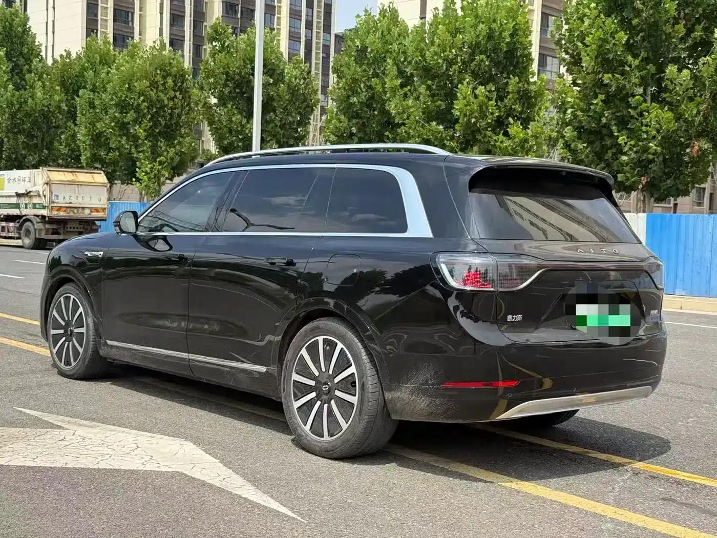 Wenjie M9 2024 Range Extended Max Edition 42kWh 5-Seater — миниатюра 7