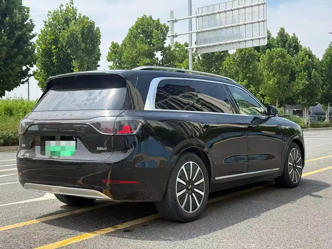 Wenjie M9 2024 Range Extended Max Edition 42kWh 5-Seater — миниатюра 8