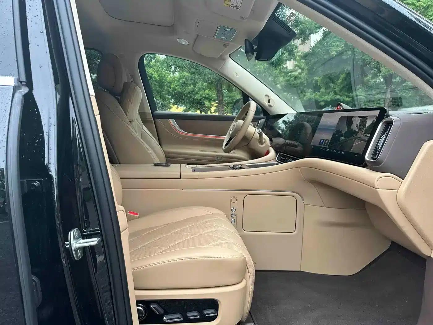 Wenjie M9 2025 Extended Range Max Edition (52kWh, 6-seater, 192-line LiDAR) — миниатюра 6