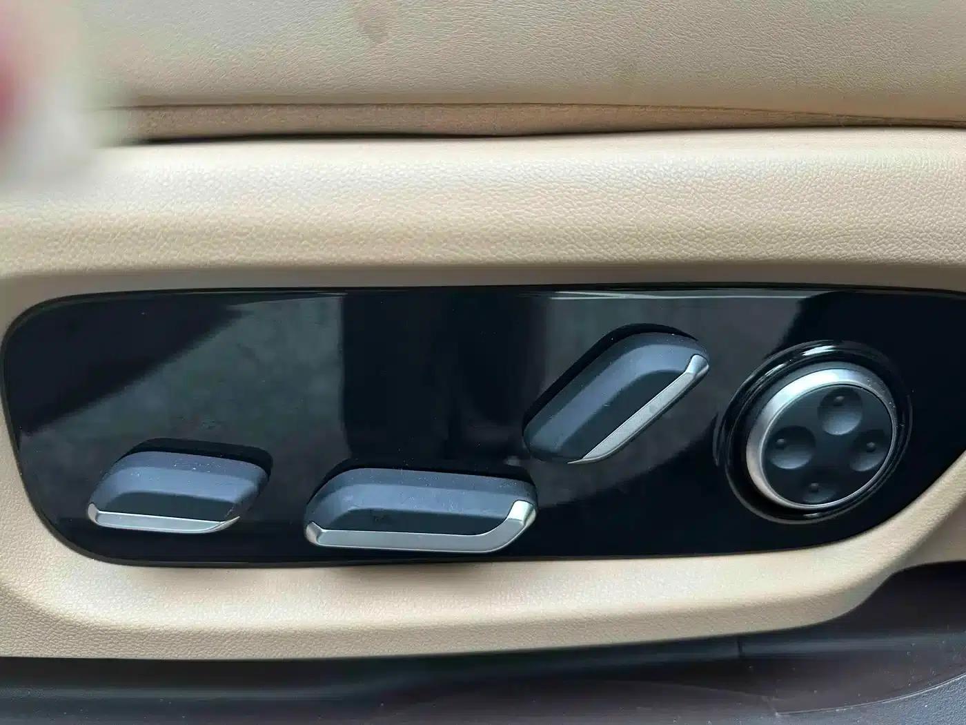 Wenjie M9 2025 Extended Range Max Edition (52kWh, 6-seater, 192-line LiDAR) — миниатюра 10