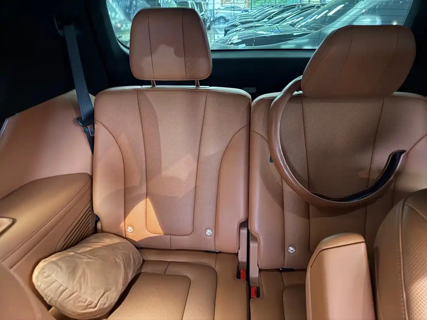 Wenjie M9 2024 Range Extended Ultra Edition 42kWh 6-Seater — миниатюра 9