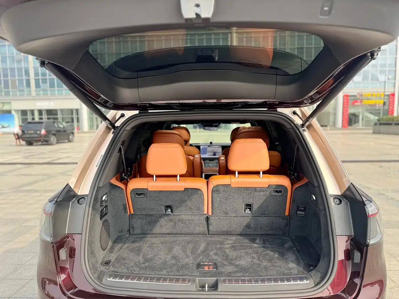 Wenjie M9 2025 Ultra Extended Range Edition (52kWh, 6-seater, 192-line LiDAR) — миниатюра 10