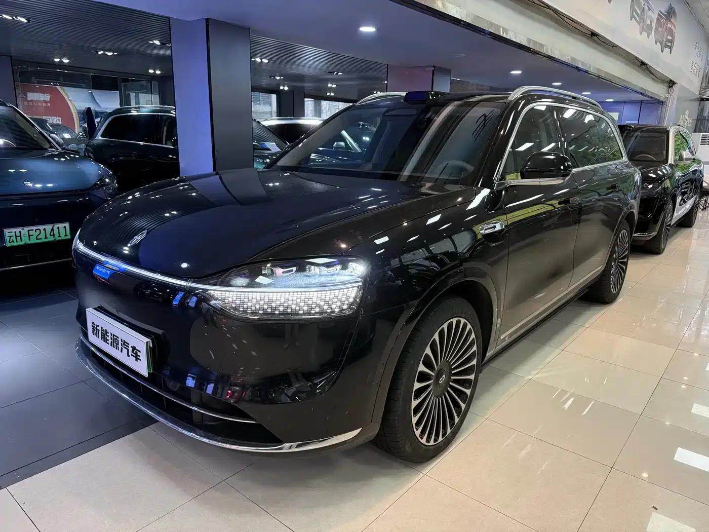 Wenjie M9 2025 Extended Range Max Edition 52kWh 6-Seat Version (192-line LiDAR) — миниатюра 1