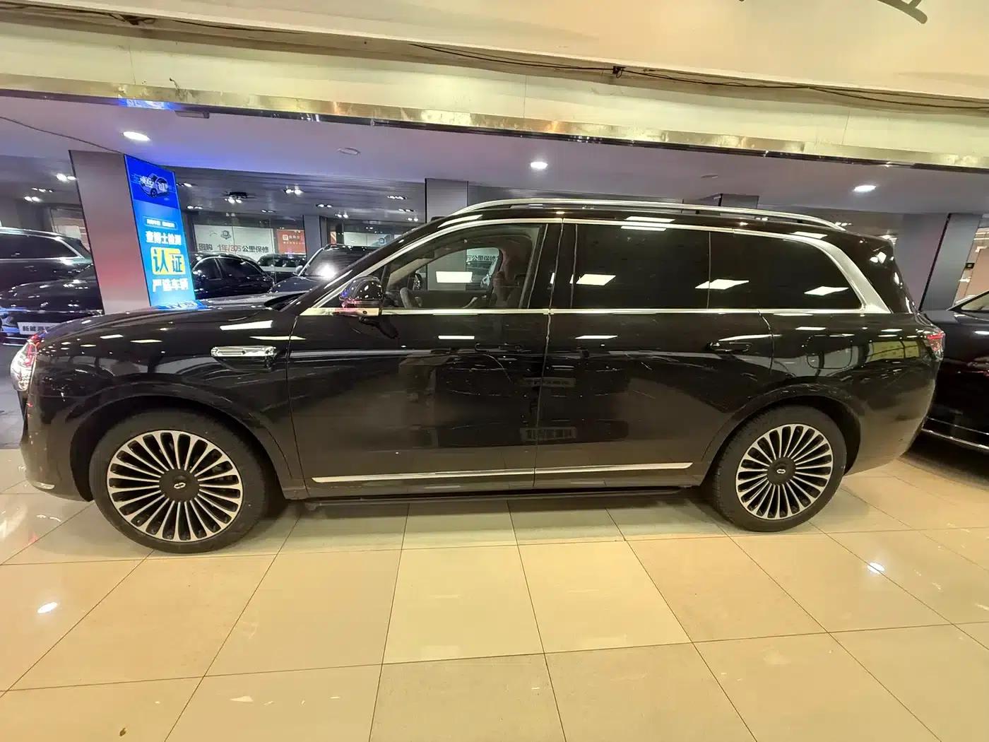 Wenjie M9 2025 Extended Range Max Edition 52kWh 6-Seat Version (192-line LiDAR) — миниатюра 4